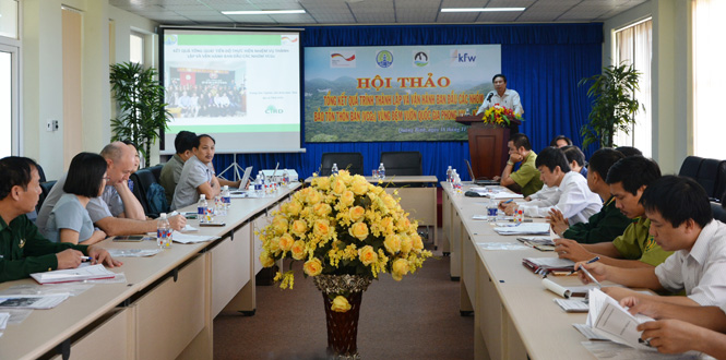 Toàn cảnh hội thảo tổng kết quá trình thành lập và vận hành ban đầu các nhóm Bảo tồn thôn bản vùng đệm VQG Phong Nha-Kẻ Bàng.