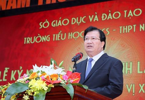 Phó Thủ tướng Trịnh Đình Dũng phát biểu tại buổi lễ. Ảnh:VGP/Xuân Tuyến