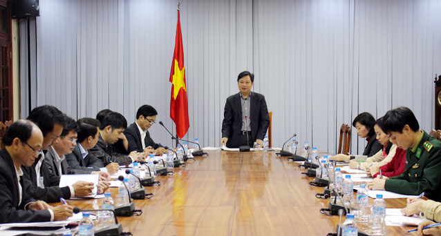 Đồng chí Nguyễn Tiến Hoàng, Tỉnh ủy viên, Phó chủ tịch UBND tỉnh, Trưởng ban chỉ đạo Đề án 498 tỉnh phát biểu tại hội nghị.