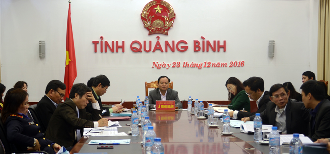 Đồng chí Lê Minh Ngân, Tỉnh ủy viên, Phó Chủ tịch UBND tỉnh và các đại biểu tại điểm cầu tỉnh Quảng Bình.