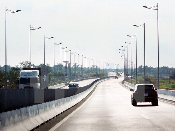 Một đoạn trên tuyến đường cao tốc Thành phố Hồ Chí Minh-Long Thành-Dầu Giây. (Ảnh: Tràng Dương/TTXVN)
