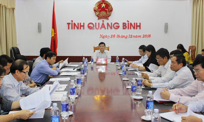 Các đại biểu dự hội nghị tại điểm cầu Quảng Bình.  