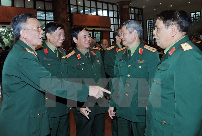 Cán bộ cao cấp Quân đội nghỉ hưu trên địa bàn Hà Nội tại một cuộc gặp mặt. (Ảnh minh họa: Trọng Đức/TTXVN)