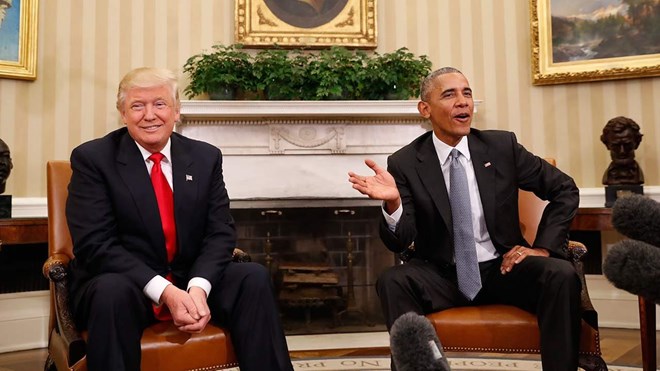 Ông Trump gặp ông Obama tại Nhà Trắng lần đầu sau cuộc bầu cử tổng thống. (Nguồn: Daily Mail)