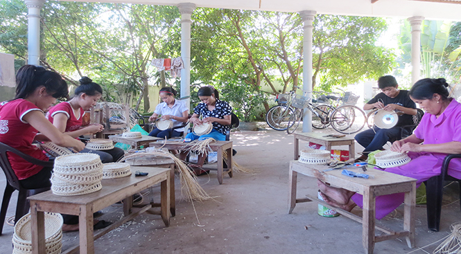 Các làng nghề mây tre đan, nón lá ở Quảng Trạch rất có tiềm năng để trở thành điểm đến du lịch.