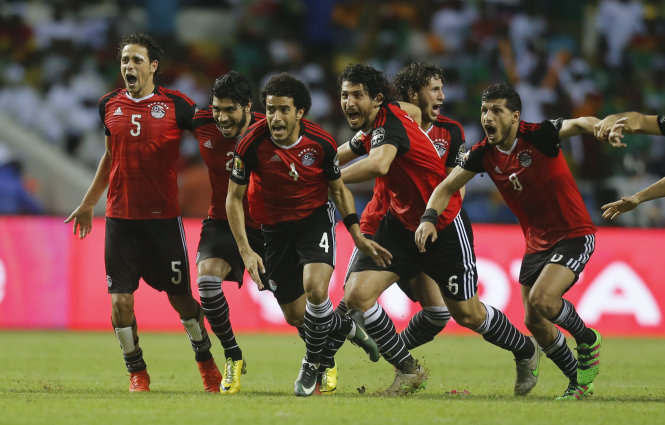  Niềm vui chiến thắng của các cầu thủ Ai Cập. Ảnh: REUTERS