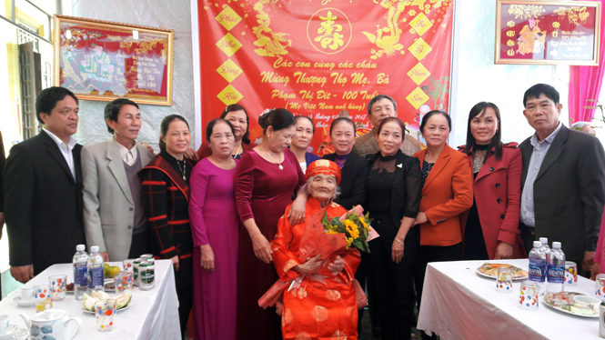 Lễ mừng thọ mẹ VNAH Phạm Thị Đít