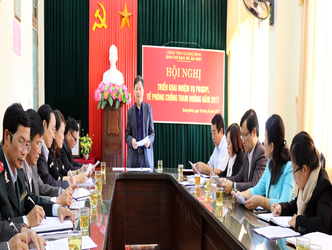 Ảnh: Đồng chí Nguyễn Tiến Hoàng, TUV, Phó Chủ tịch UBND tỉnh, Trưởng ban Chỉ đạo Đề án 4061 phát biểu kết luận hội nghị.