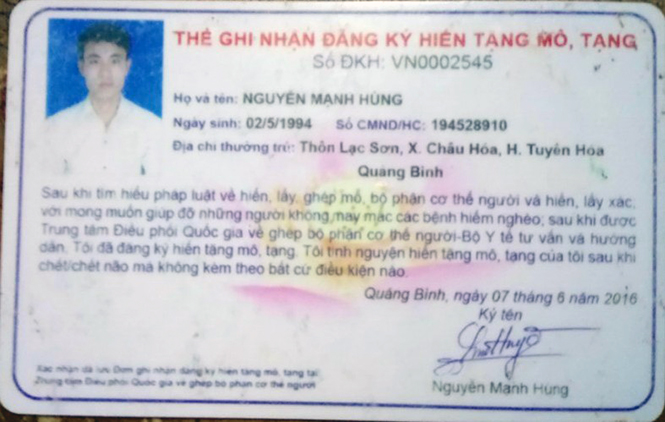  Nguyễn Mạnh Hùng là 1 trong 3 sinh viên Trường đại học Quảng Bình đăng ký hiến tặng mô, tạng sau khi chết/chết não.