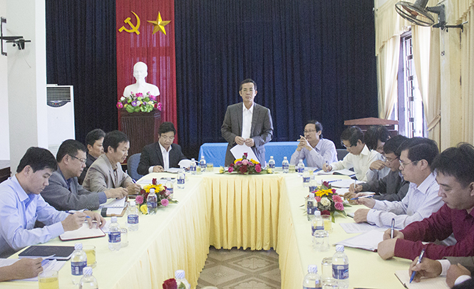 Đồng chí Trần Công Thuật, Phó Bí thư Thường trực Tỉnh ủy, Trưởng đoàn đại biểu Quốc hội tỉnh kết luận tại buổi làm việc.