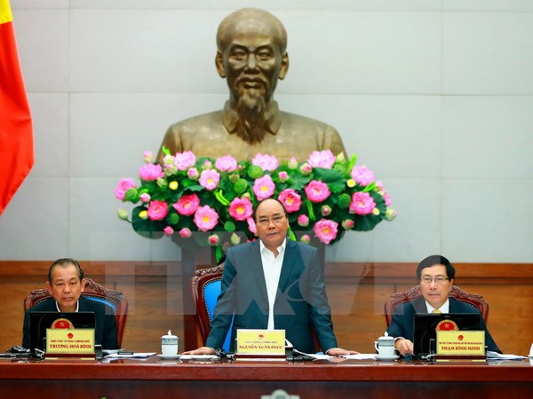 Thủ tướng Nguyễn Xuân phát biểu chỉ đạo tại phiên họp. (Ảnh: Thống Nhất/TTXVN)