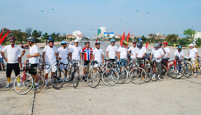 Cúp xe đạp người cao tuổi thành phố Đồng Hới – một mô hình mới về xã hội hóa thể thao.
