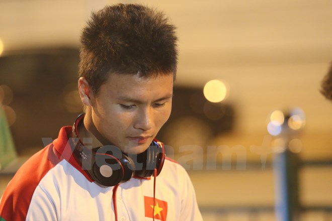 U20 Việt Nam vẫn chờ Quang Hải. Tiền vệ này bận đá AFC Cup nên tập trung muộn hơn đồng đội. (Ảnh: Minh Chiến/Vietnam+)