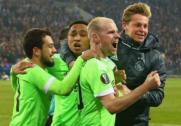  Niềm vui của các cầu thủ Ajax. (Nguồn: Getty Images)