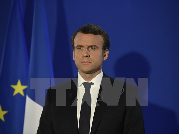 Tổng thống đắc cử Pháp Emmanuel Macron phát biểu sau khi kết quả bầu cử vòng 2 được công bố ở Paris ngày 7-5. (ẢNh: EPA/TTXVN)