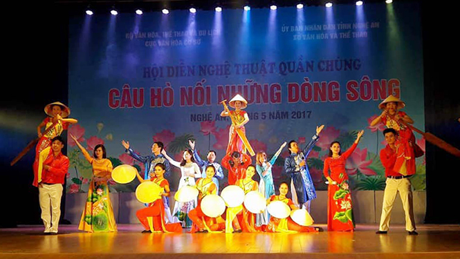 Một tiết mục của đoàn nghệ thuật quần chúng tỉnh Quảng Bình tại hội diễn.