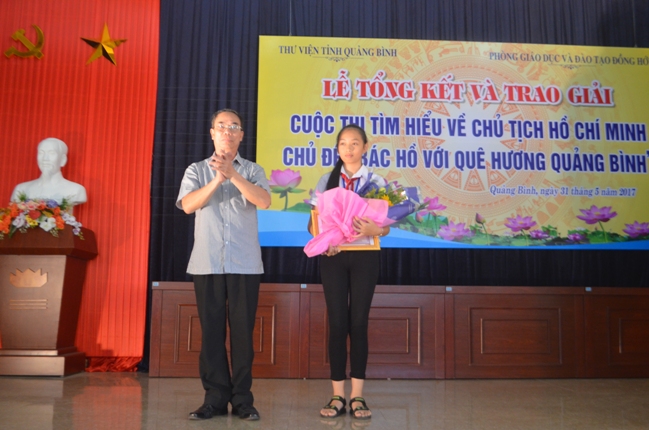 Giải đặc biệt thuộc về em Lê Thảo My, học sinh lớp 7, trường THCS số 1 Bắc Lý.