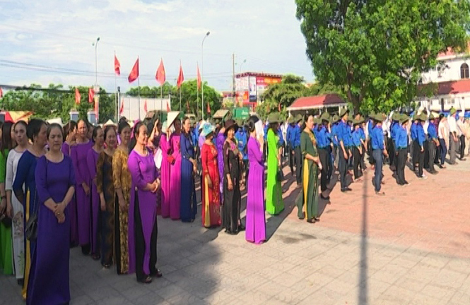 lễ mít tinh hưởng ứng Ngày Môi trường thế giới, Tuần lễ Biển và hải đảo Việt Nam năm 2017 tại thị xã Ba Đồn