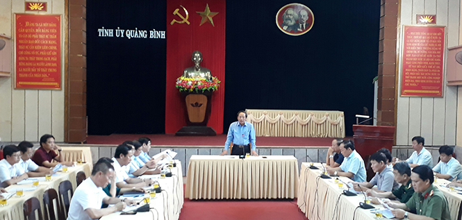 Đồng chí Bí thư Tỉnh ủy Hoàng Đăng Quang phát biểu kết luận buổi làm việc.