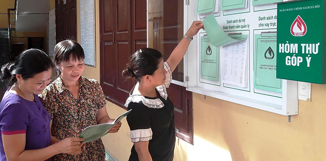 Hội LHPN xã Võ Ninh luôn cập nhật sát sao chế độ chính sách vay vốn cho các hội viên trong xã.
