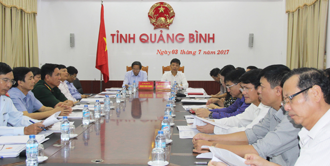  Các đại biểu dự phiên họp tại điểm cầu Quảng Bình.