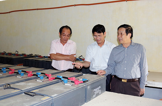 Đồng chí Phó Chủ tịch Thường trực UBND tỉnh Nguyễn Xuân Quang kiểm tra tiến độ thực hiện dự án QBSC.