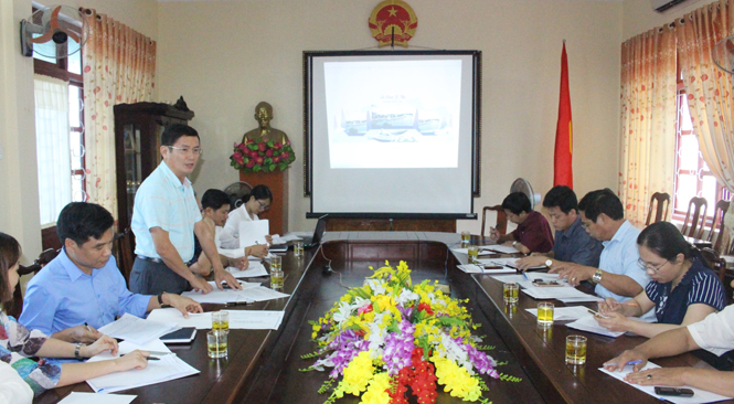 Đồng chí Trần Tiến Dũng, Tỉnh ủy viên, Phó Chủ tịch UBND tỉnh kết luận lại buổi làm việc.   