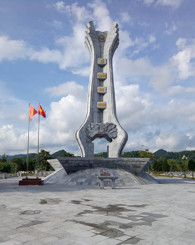 Nghĩa trang liệt sĩ huyện Tuyên Hóa đã được tôn tạo và đưa vào sử dụng.