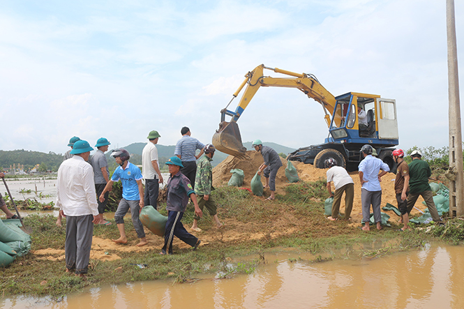 Việc tu sửa, gia cố các hồ đập thủy lợi, đê kè trước mùa mưa bão được huyện Bố Trạch quan tâm thực hiện.