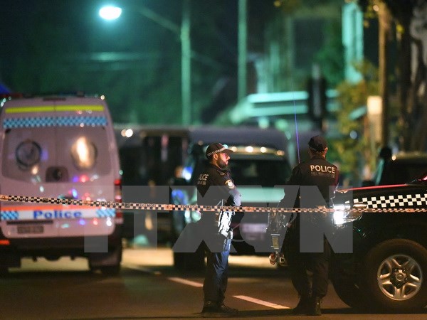 Cảnh sát Australia trong chiến dịch truy quét khủng bố tại Sydney ngày 29-7 vừa qua. (Ảnh: AFP/TTXVN)