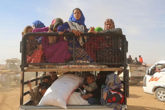 Hàng chục nghìn người vẫn bị mắc kẹt tại Raqqa và không thể tiếp cận nguồn cứu trợ. (Nguồn: UNICEF)