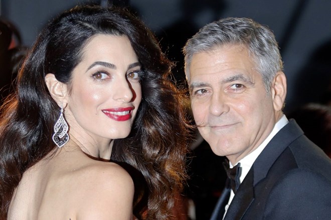 George Clooney (phải) là một trong những ngôi sao sẽ tham dự Liên hoan phim quốc tế Toronto 2017. (Nguồn: AP)