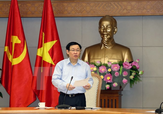 Phó Thủ tướng Vương Đình Huệ phát biểu kết luận hội nghị. (Ảnh: Nguyễn Dân/TTXVN)