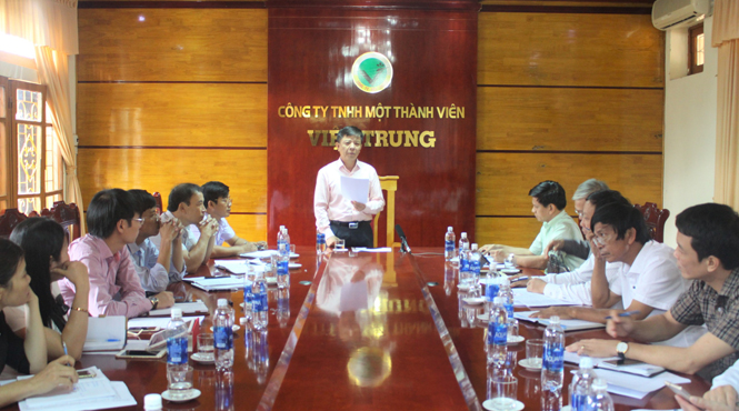 Đồng chí Nguyễn Hữu Hoài, Phó Bí thư Tỉnh ủy, Chủ tịch UBND tỉnh kết luận tại buổi làm việc.   