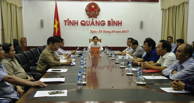 Đồng chí Nguyễn Xuân Quang, Ủy viên Ban Thường vụ Tỉnh ủy, Phó Chủ tịch Thường trực UBND tỉnh, chủ trì Hội nghị tại điểm cầu Quảng Bình.