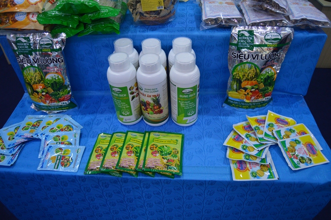 Các sản phẩm của Công ty Sông Gianh được trưng bày tại gian hàng
