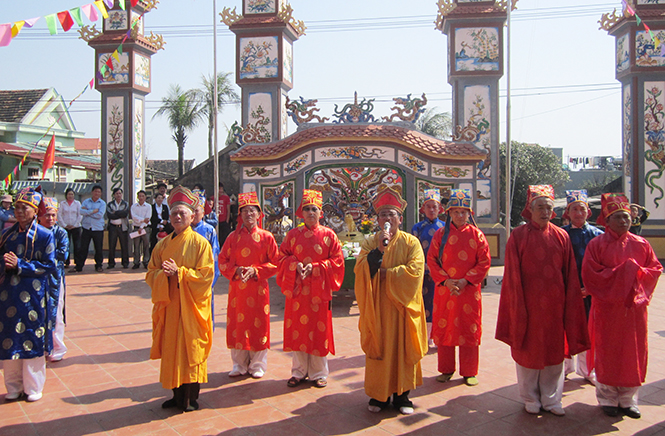 Duy trì các lễ hội dân gian độc đáo là một trong những cách thức “hút”du khách quốc tế.