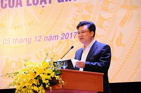  Thứ trưởng Bộ GD-ĐT Nguyễn Hữu Độ phát biểu tại Hội thảo