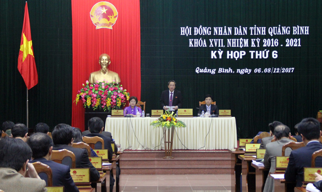 Đồng chí Hoàng Đăng Quang, Chủ tịch HĐND tỉnh kết luận phiên họp chất vấn và trả lời chất vấn.