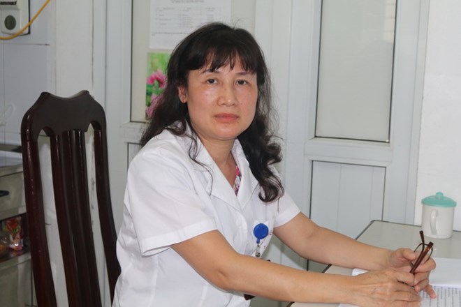  Bác sỹ Lanh, Phó trưởng Khoa Tự kỷ, Bệnh viện Châm cứu Trung ương. (Ảnh: Phương Vũ/Vietnam+)