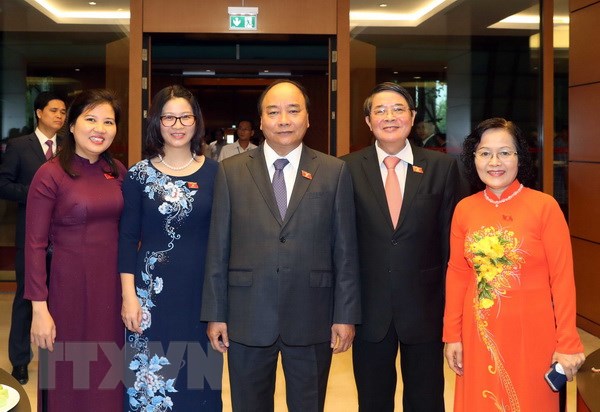 Thủ tướng Nguyễn Xuân Phúc và các đại biểu Quốc hội. (Ảnh: Thống Nhất/TTXVN)