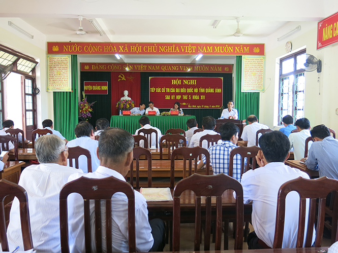 Đoàn đại biểu Quốc hội tỉnh tiếp xúc cử tri tại huyện Lệ Thủy và Quảng Ninh