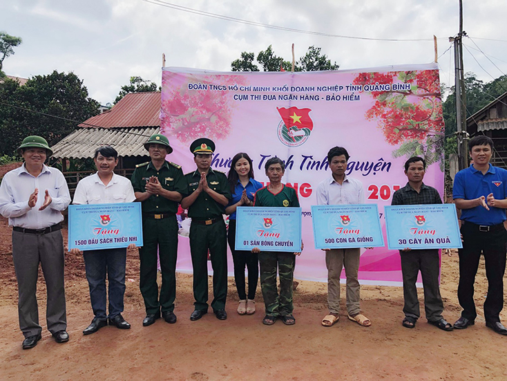 Đoàn Khối Doanh nghiệp tỉnh tổ chức chương trình 'Kỳ nghỉ hồng' 2018