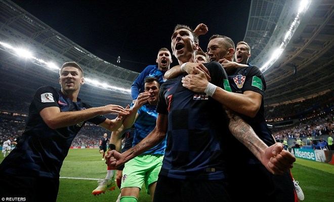 Ngược dòng đánh bại Anh, tuyển Croatia lần đầu vào chung kết