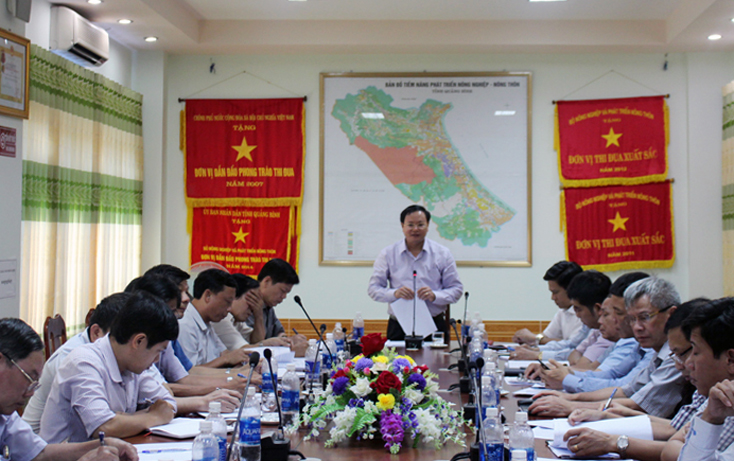 Đồng chí Lê Minh Ngân, Phó Chủ tịch UBND tỉnh phát biểu kết luận buổi làm việc.