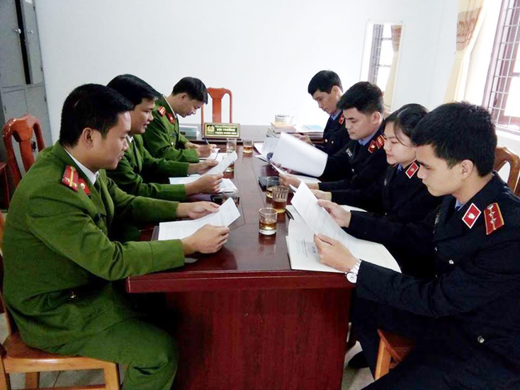 Viện Kiểm sát huyện Quảng Ninh kiểm sát tin báo, tố giác tội phạm tại cơ quan Điều tra, Công an huyện Quảng Ninh.