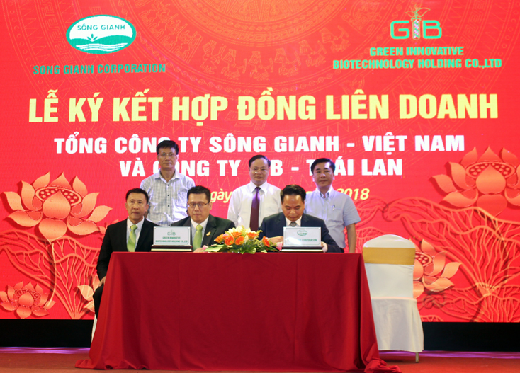 Lễ ký kết giữa Tổng công ty Sông Gianh và Công ty GIB Thái Lan.