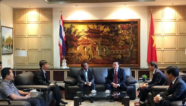 Đồng chí Phó chủ tịch UBND tỉnh Lê Minh Ngân thăm và làm việc tại Băng Cốc (Thái Lan)