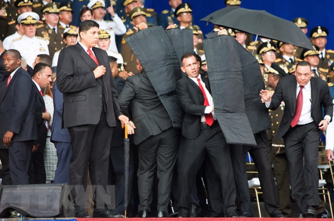 Tổng thống Venezuela cáo buộc Colombia đứng sau vụ nổ ở Caracas