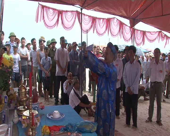 Khôi phục lễ hội cầu mùa thôn Cừa Thôn